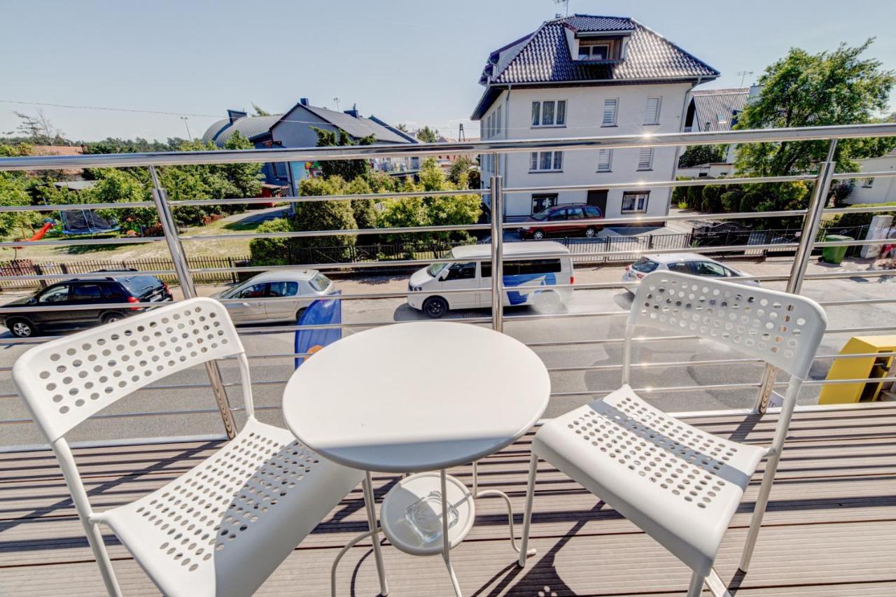 Pod Winogronem - Apartamenty Z Basenem I Wyzywieniem Pobierowo Ngoại thất bức ảnh