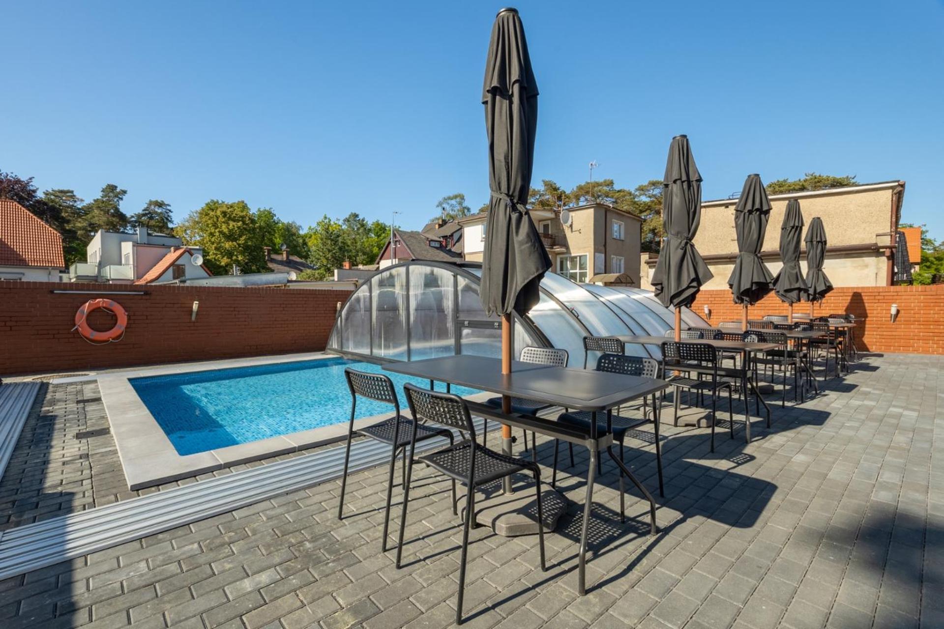 Pod Winogronem - Apartamenty Z Basenem I Wyzywieniem Pobierowo Ngoại thất bức ảnh